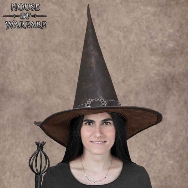 Wizard of the Realm Leather Hat - Brown